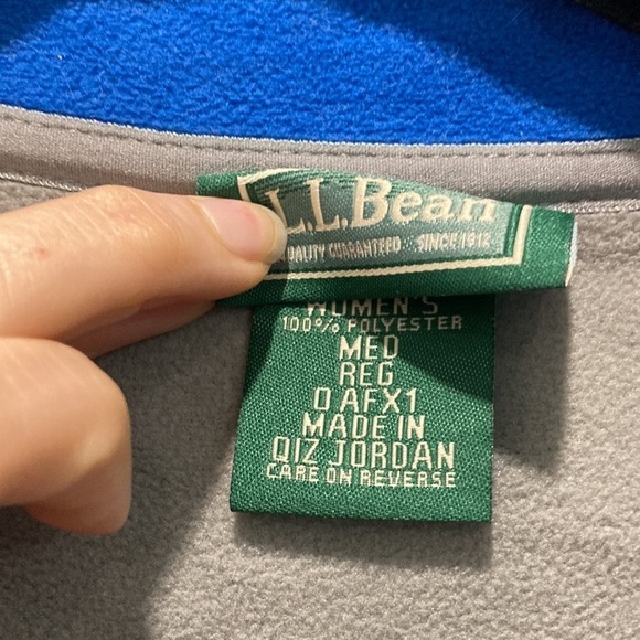 L.L. Bean Blue Polartec Fleece Zipper Jacket Size Medium - Picture 13 of 15